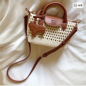 Chio ‘2nd NWT Tan and Cream Woven Handbag